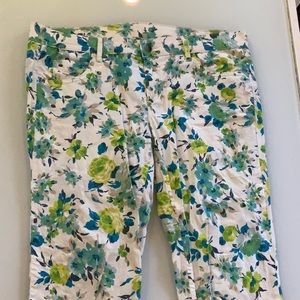 United Colors of Benetton floral capris size 8
